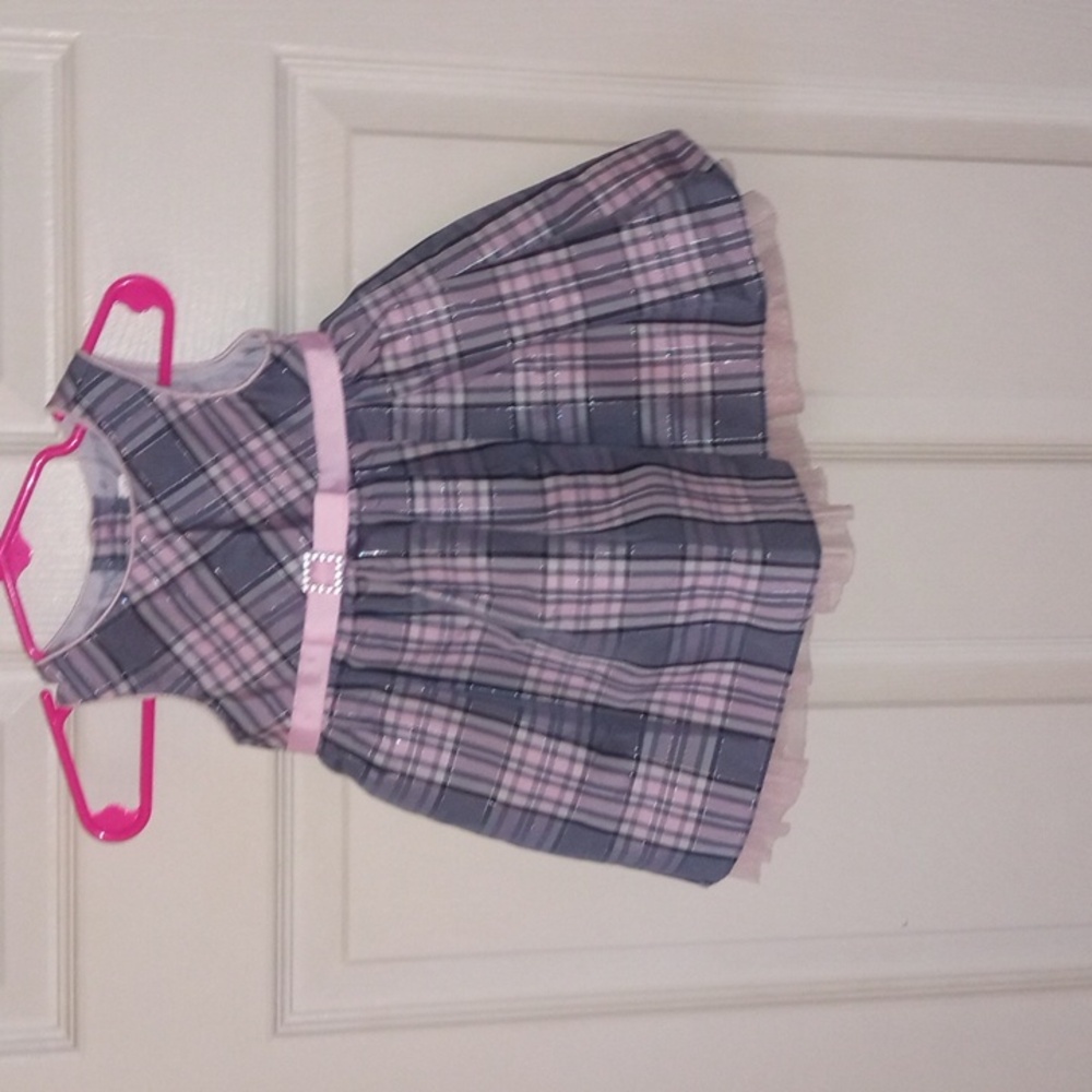 Youngland size 6-9 months dress